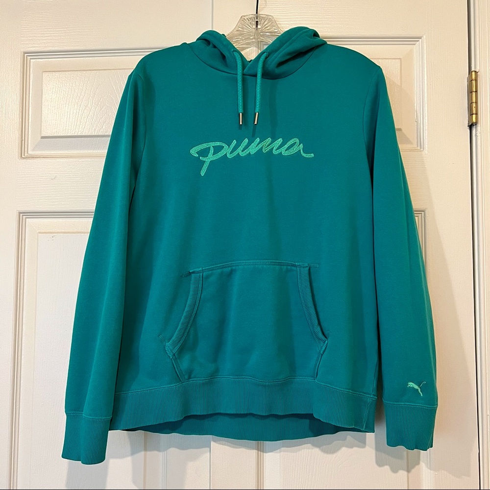 Teal Puma Women's Graphic Sweatshirt/Hoodie size XL